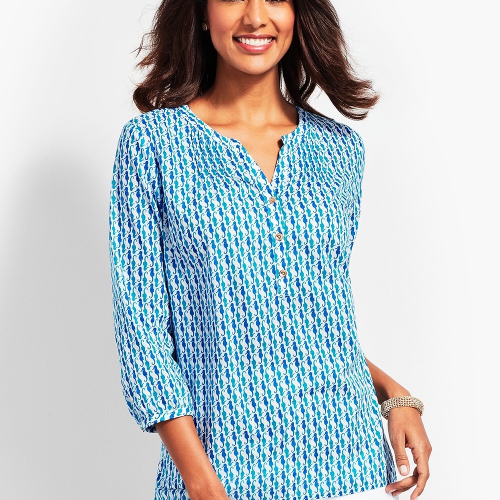 Talbots Petites Seahorse Print cotton blouse
Size LP